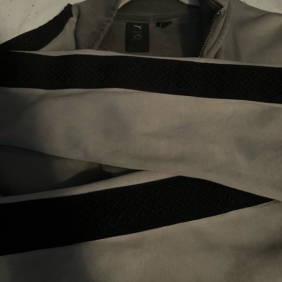 THE WEEKND XO PUMA X WASHED TRACK TOP IN ASHPALT LARGE - Picture 14 of 14